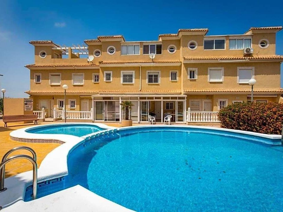 Villa i Torrevieja, Alicante - foto 1