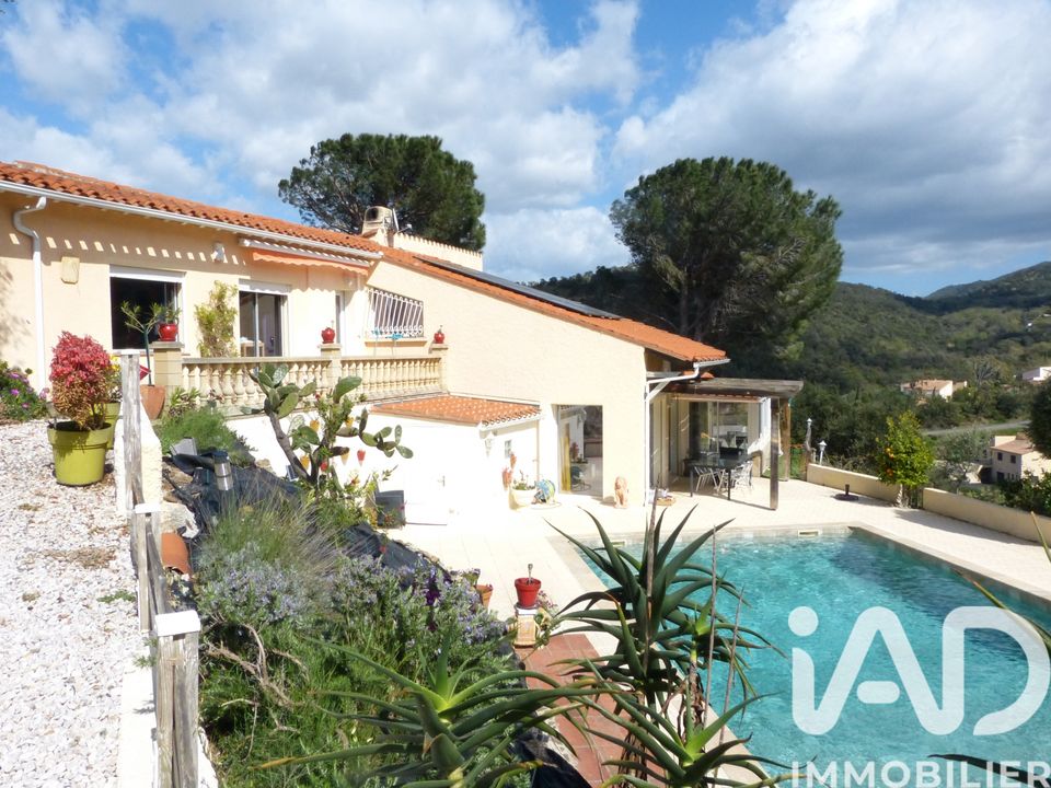 Villa i Le Boulou, Pyrenees-Orientales - bilde 1