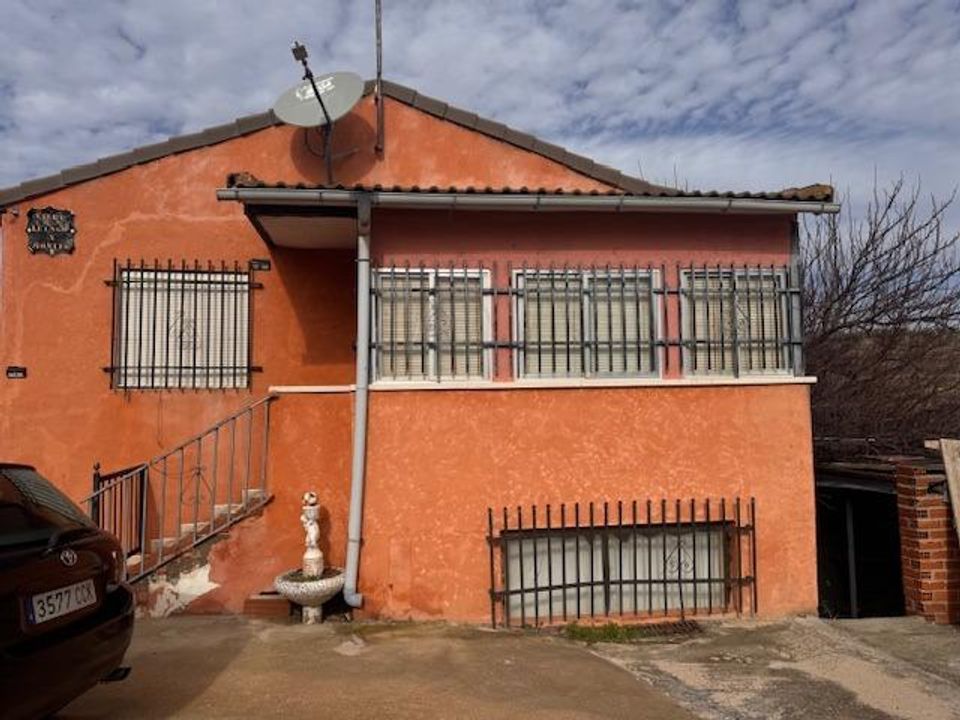 Villa in Yuncos, Toledo - photo 3