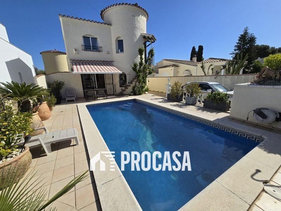 Villa i Empuriabrava, Gerona - foto 2