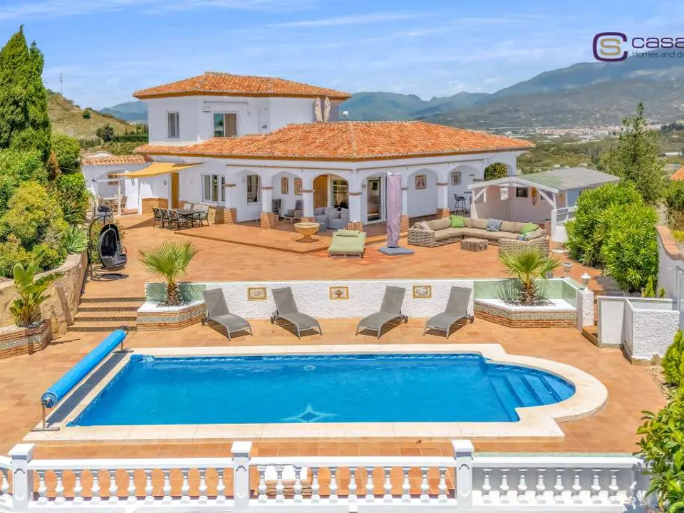 Villa i Torre Del Mar, Malaga - foto 1