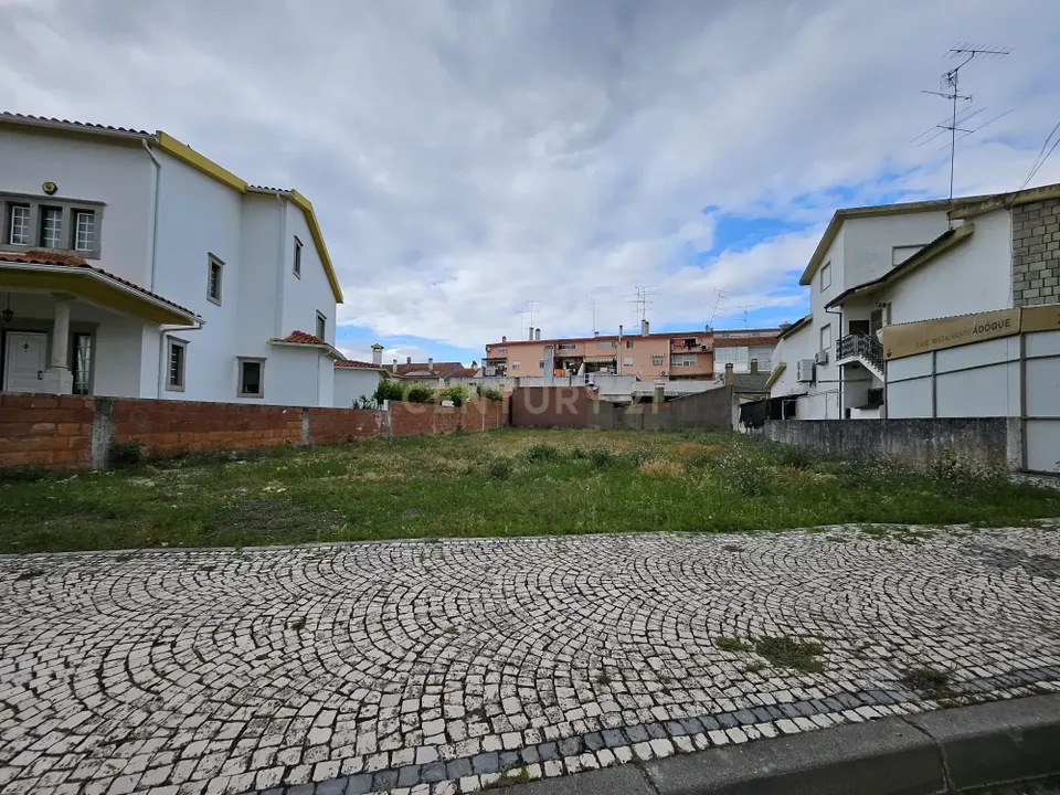 Helårsgrund i Castelo Branco, Castelo Branco - foto 1