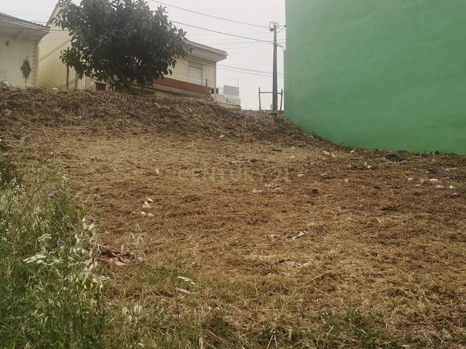 Helårsgrund i Camarate, Lisbon - foto 3