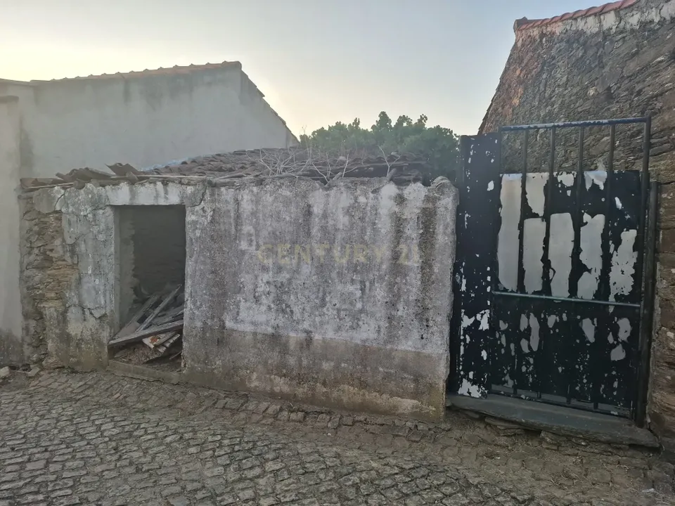 Erhvervsejendom i Vila Velha de Rodao, Castelo Branco - foto 1