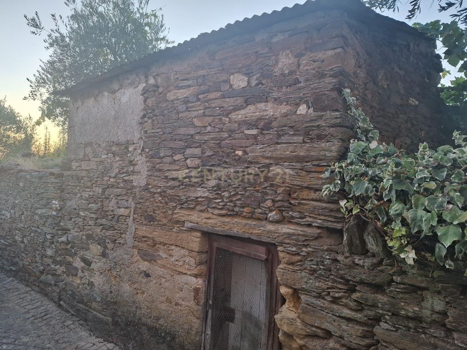 Erhvervsejendom i Vila Velha de Rodao, Castelo Branco - foto 1