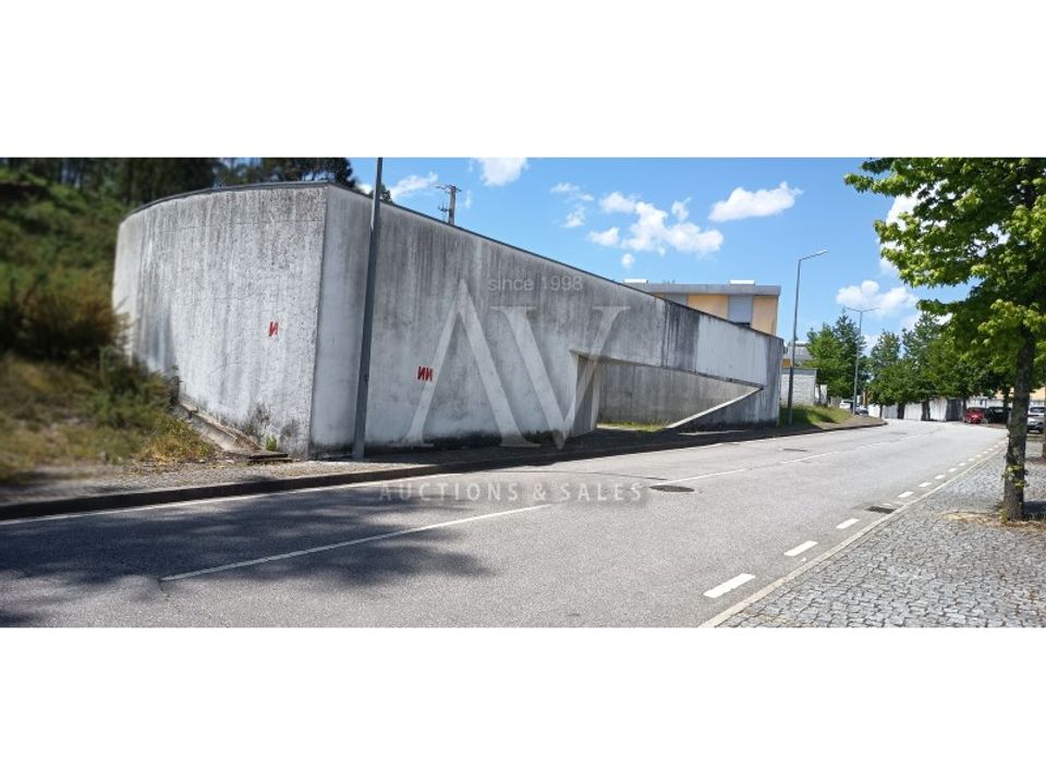 Helårsgrund i Fafe, Braga - foto 1