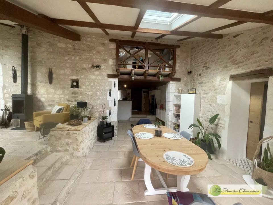 Villa i Magnac-sur-Touvre, Charente - bilde 3