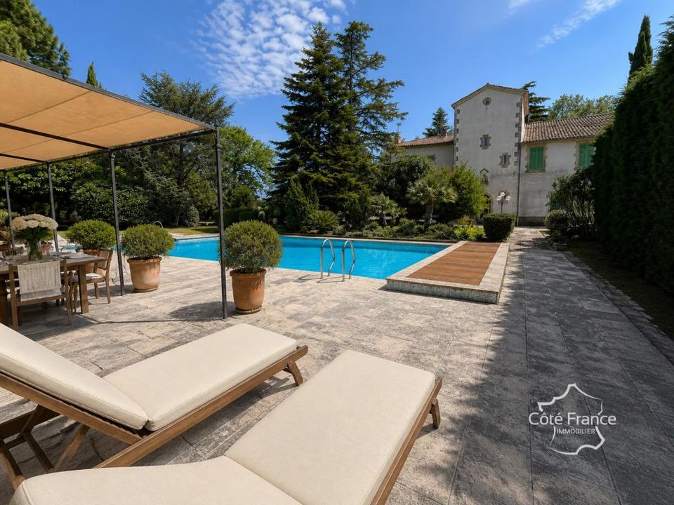 Villa i Grans, Bouches-du-Rhone - foto 1