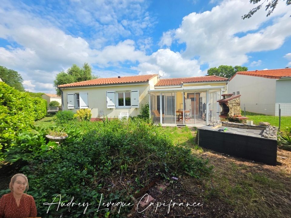Villa i Surgeres, Charente-Maritime - foto 1