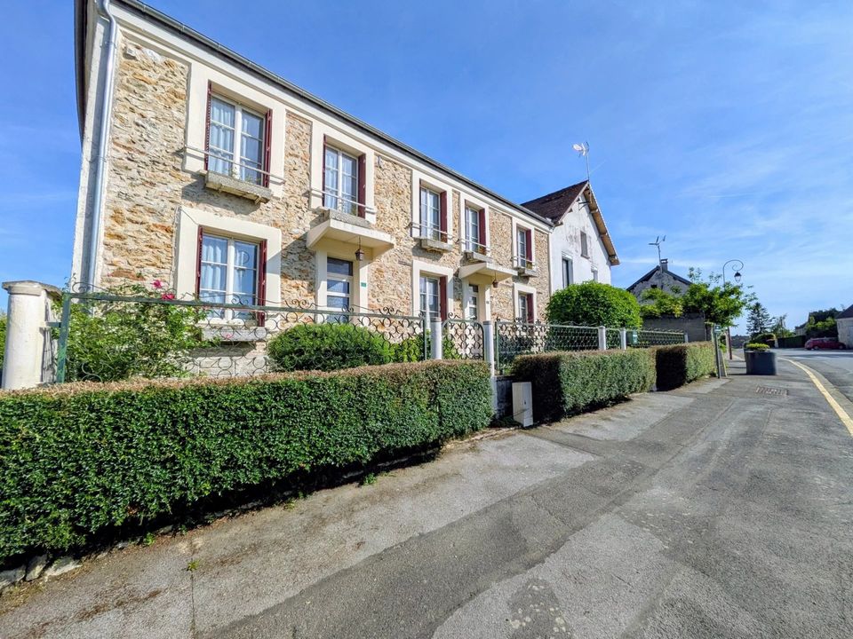 Villa i La Ferté-Gaucher, Seine-et-Marne - foto 1