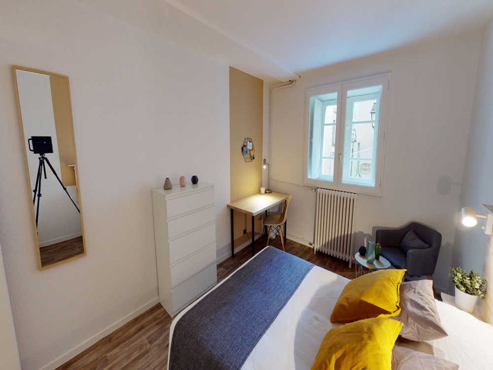 Apartment in Toulouse, Haute-Garonne - photo 2