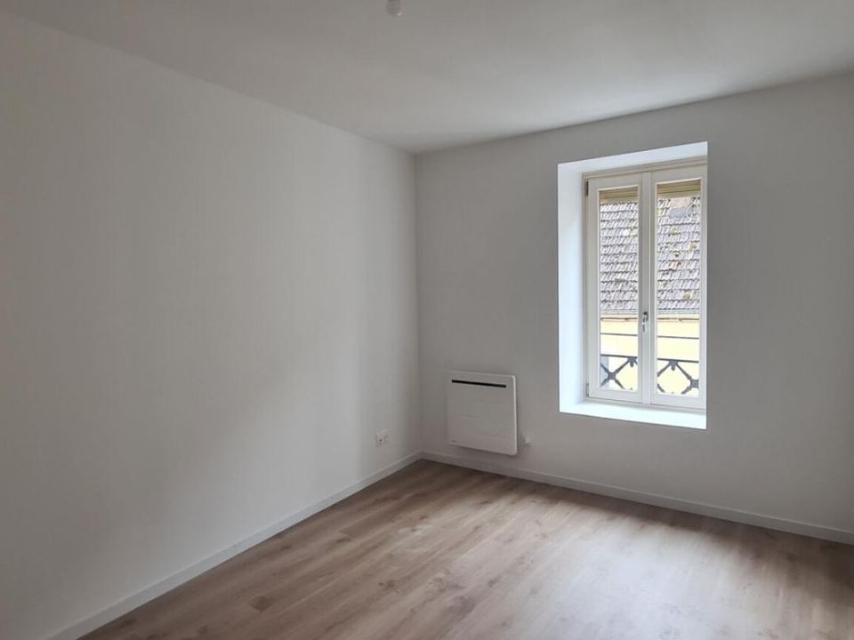 Apartment in Gray, Haute-Saone - photo 3