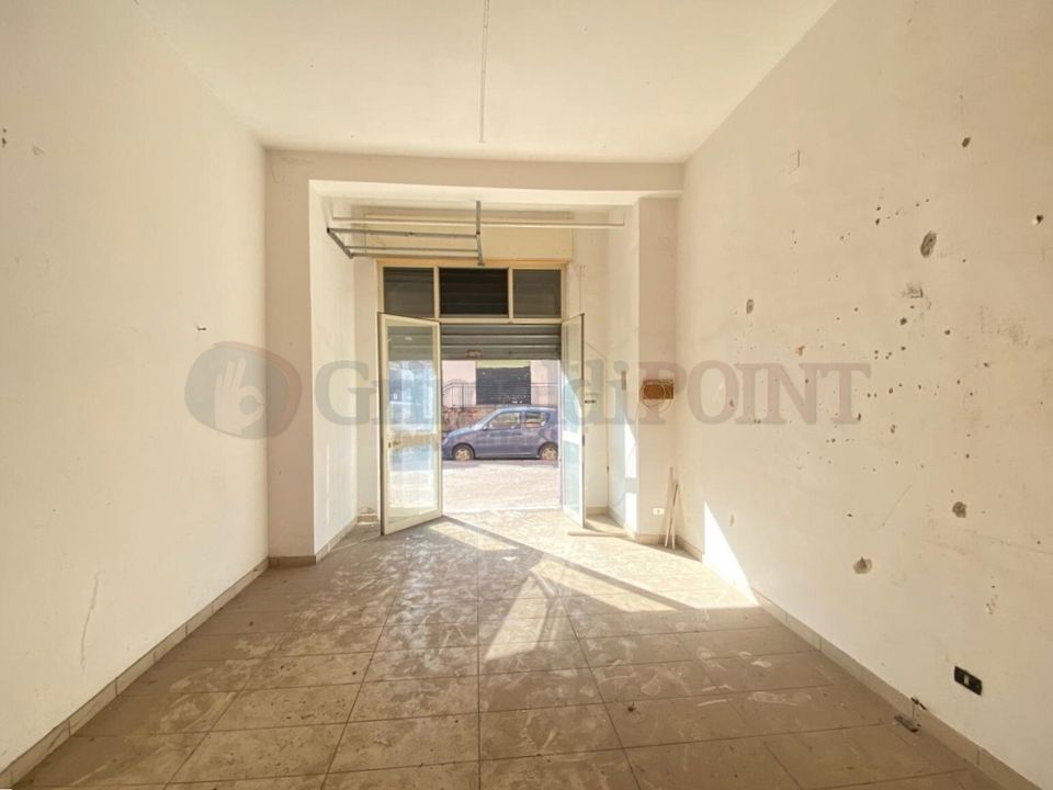 Erhvervsejendom i Giugliano in Campania, Naples - foto 2