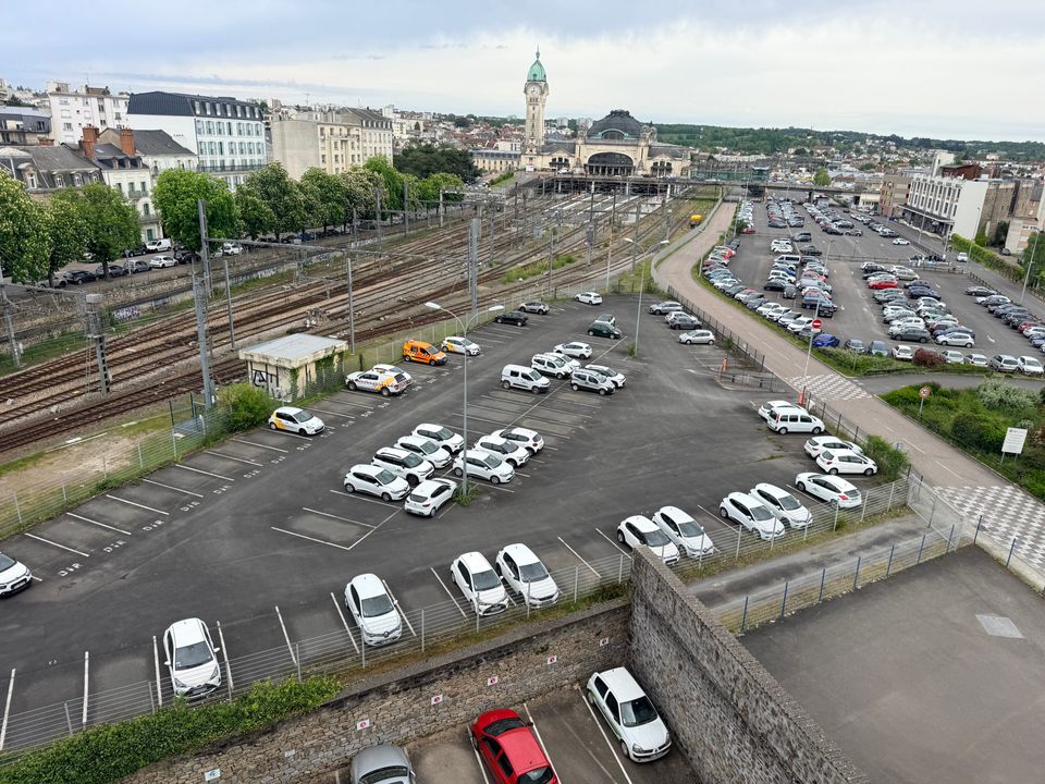 Erhvervsejendom i Limoges, Haute-Vienne - foto 4