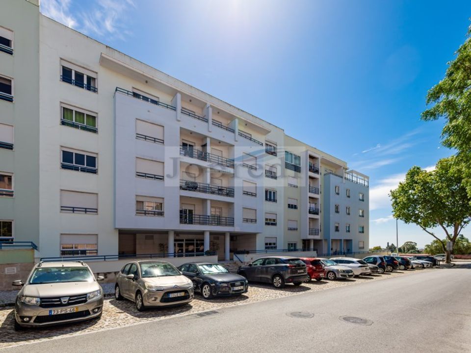 Lejlighed i Carcavelos, Lisbon - foto 1