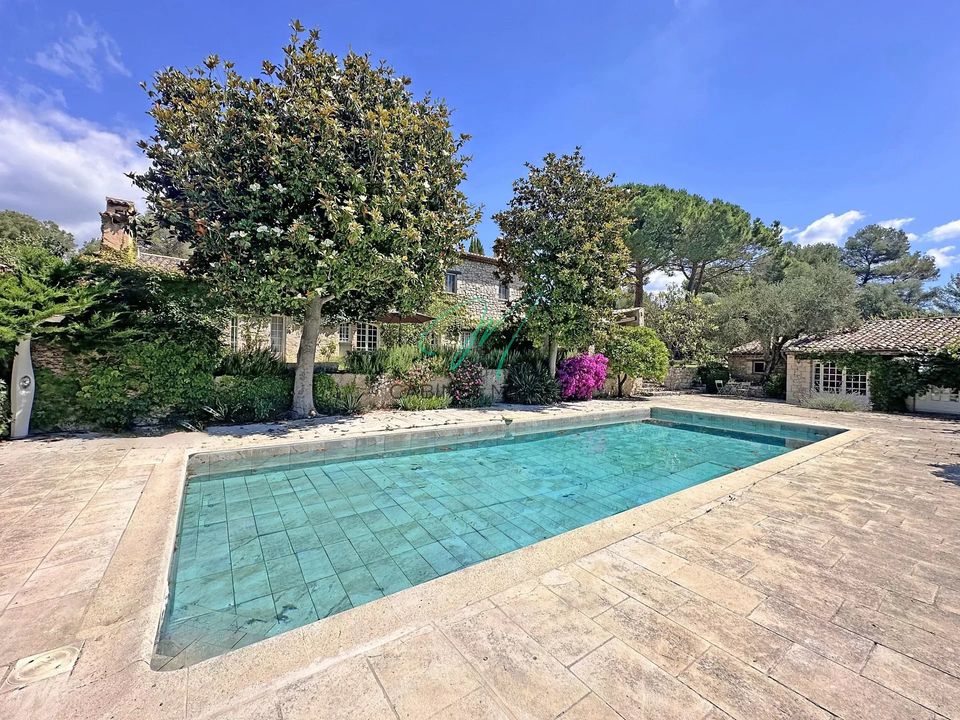 Villa i Le Rouret, Alpes-Maritimes - foto 2