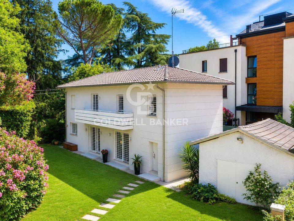 Villa i Castel San Pietro Terme, Bologna - foto 1