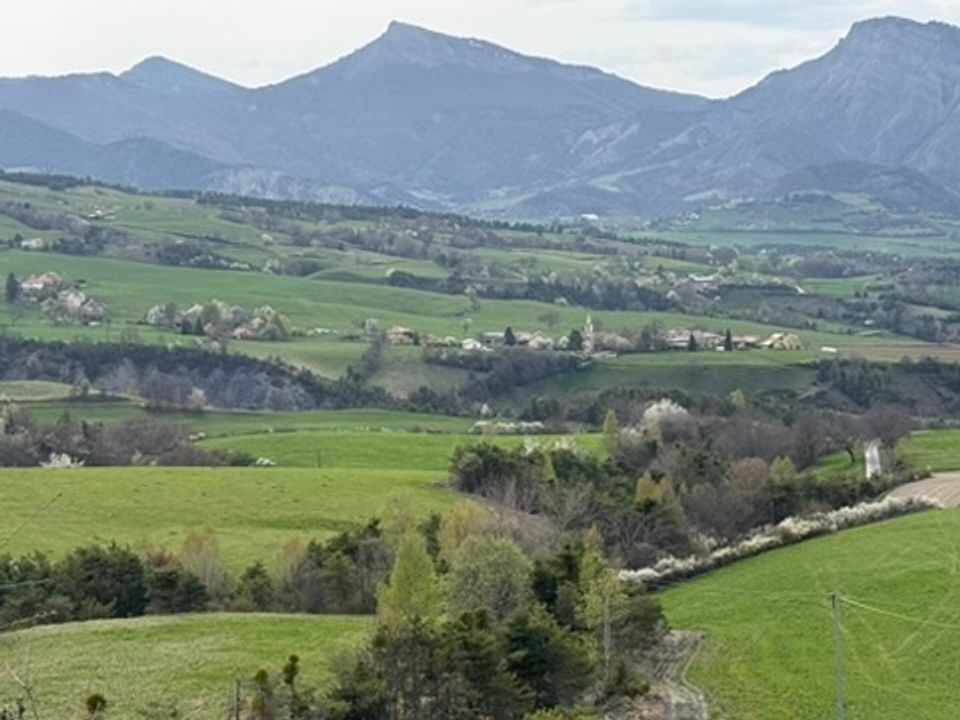 Villa i Bellaffaire, Alpes-de-Haute-Provence - foto 1