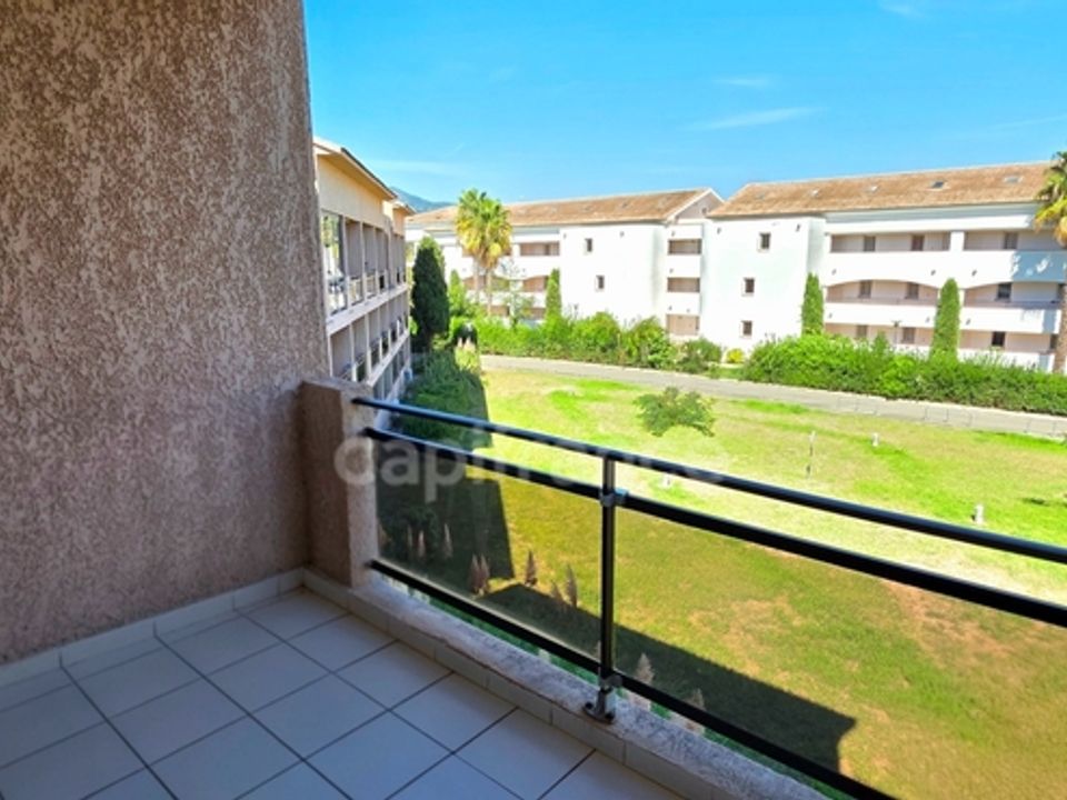 Lejlighed i San-Nicolao, Haute-Corse - foto 1