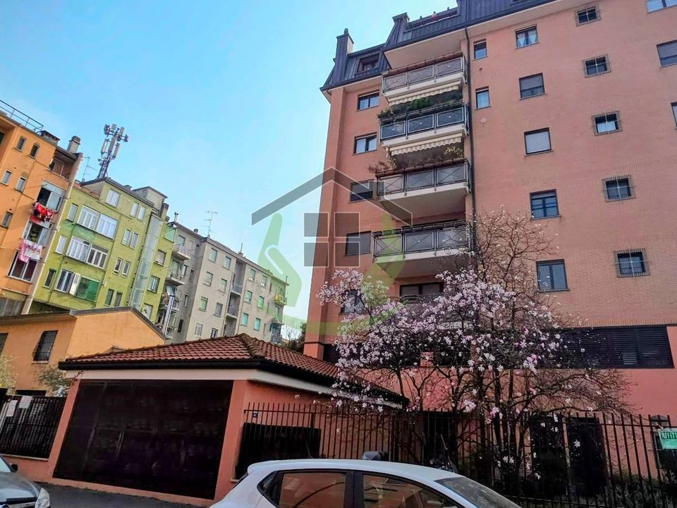 Parkeringsplads i Milan, Milan - foto 3