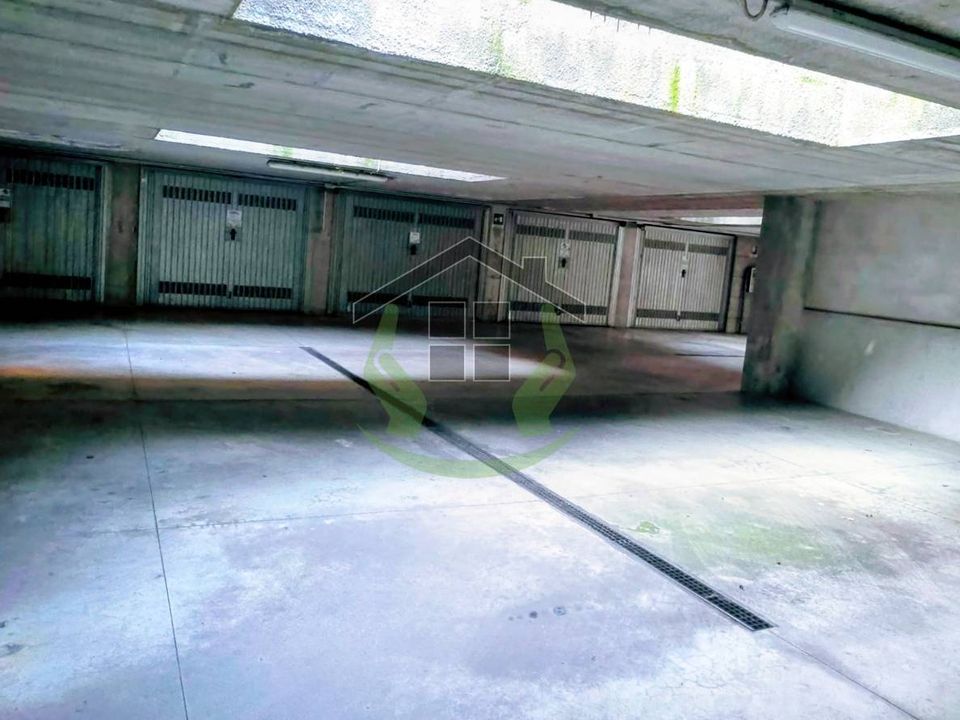 Parkeringsplads i Milan, Milan - foto 5