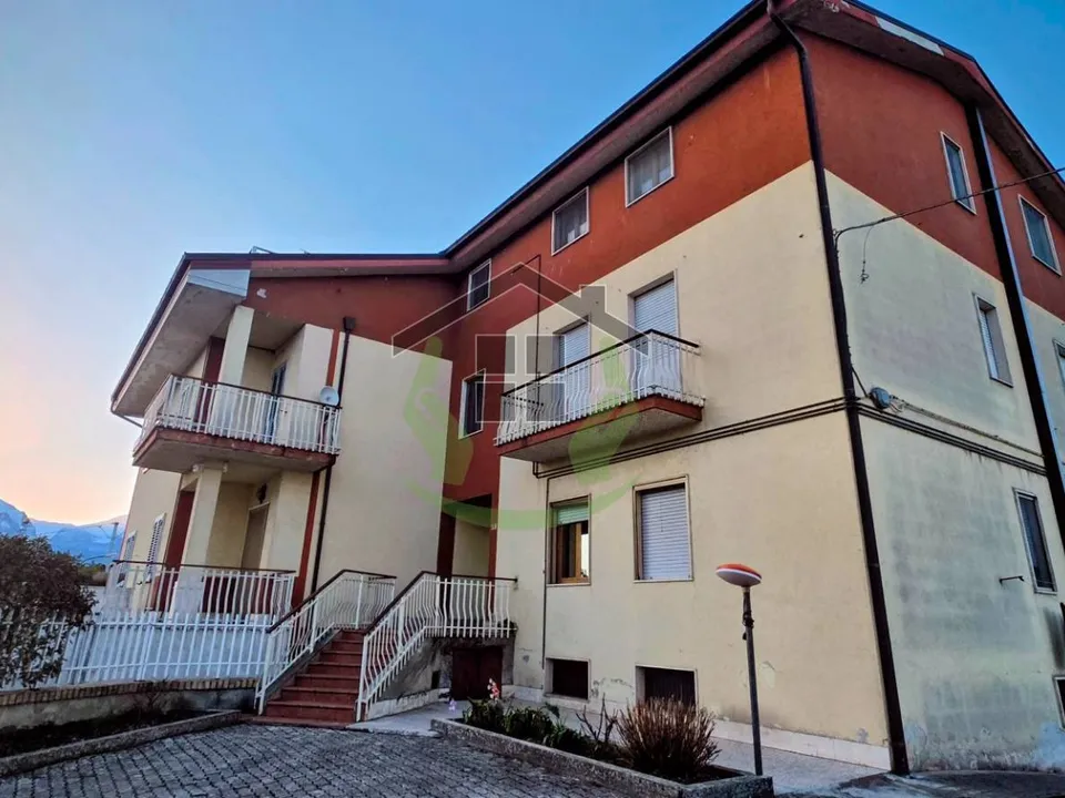 Lejlighed i Amandola, Fermo - foto 2