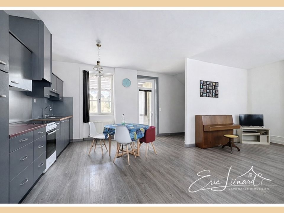 Rekkehus i Saint-Maixent-l'Ecole, Deux-Sevres - bilde 3