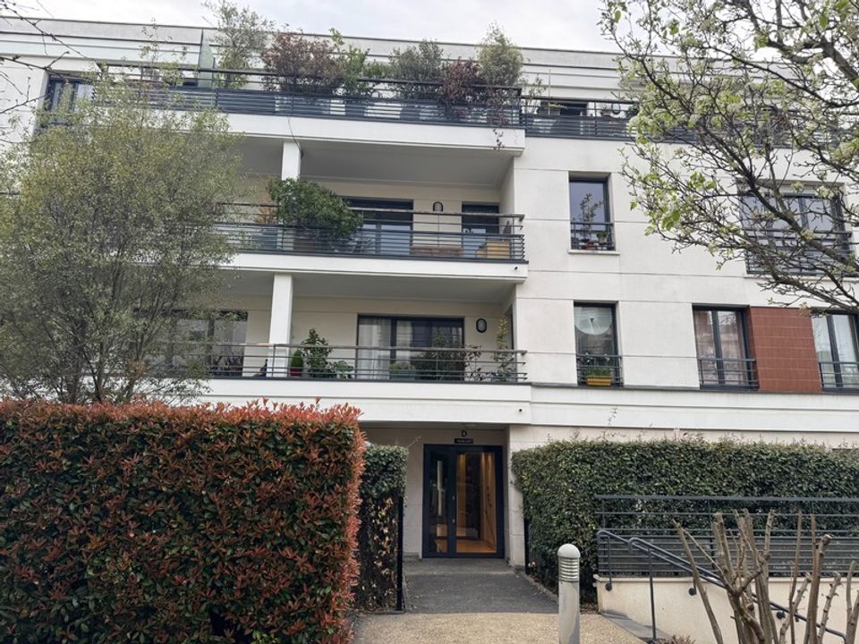 Leilighet i Suresnes, Hauts-de-Seine - bilde 2
