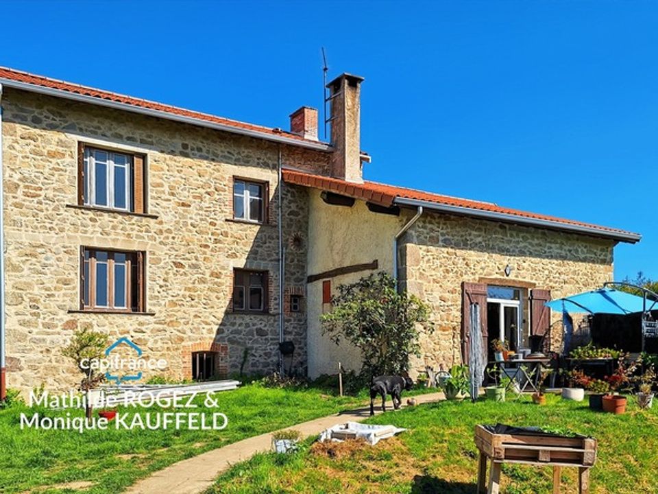 Villa i Saint-Gervais-sous-Meymont, Puy-de-Dome - foto 1