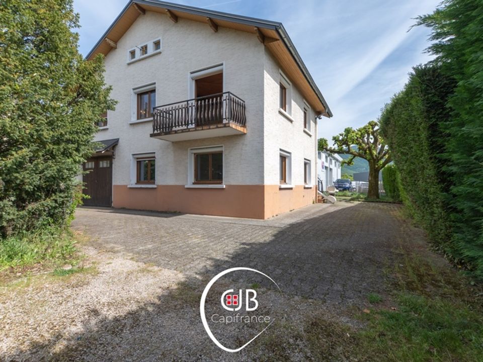 Villa i Saint-Alban-Leysse, Savoie - foto 2