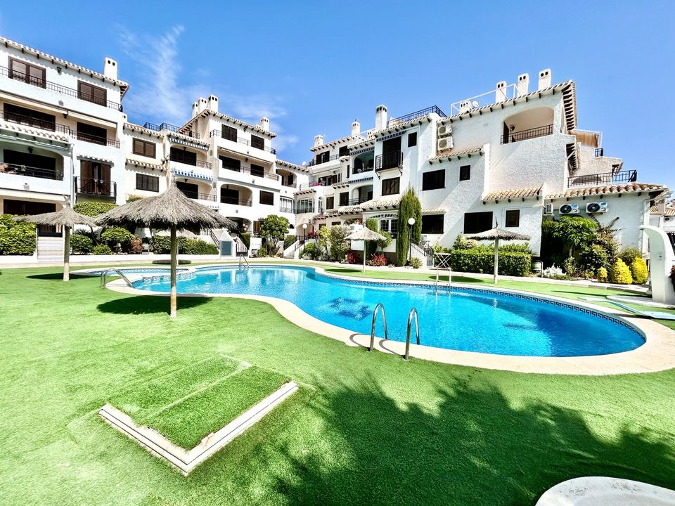 Lejlighed i Cabo Roig, Alicante - foto 2