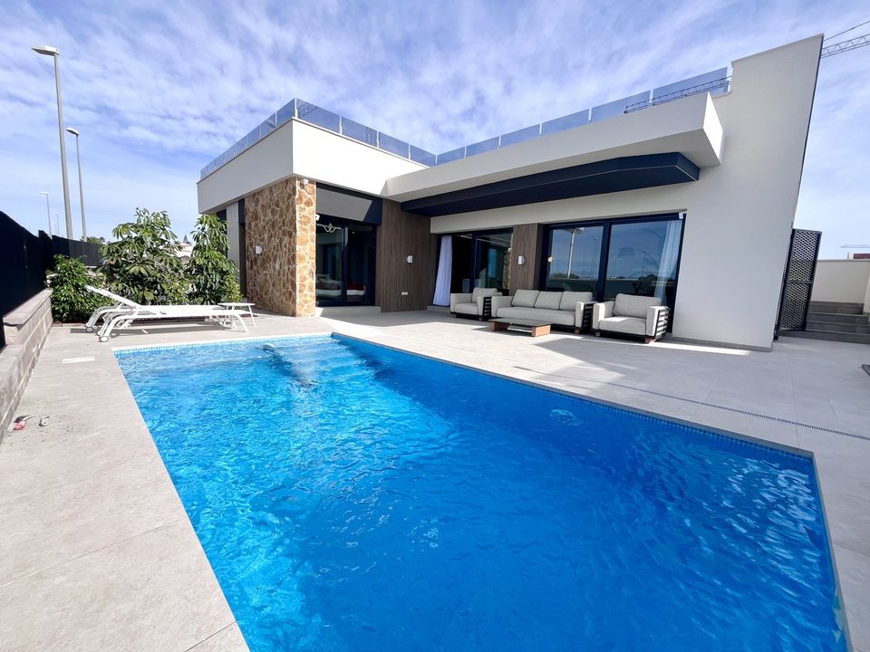 Villa i Dona Pepa, Alicante - foto 1