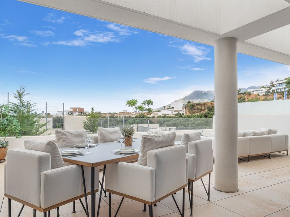 Lejlighed i Los Monteros, Malaga - foto 4