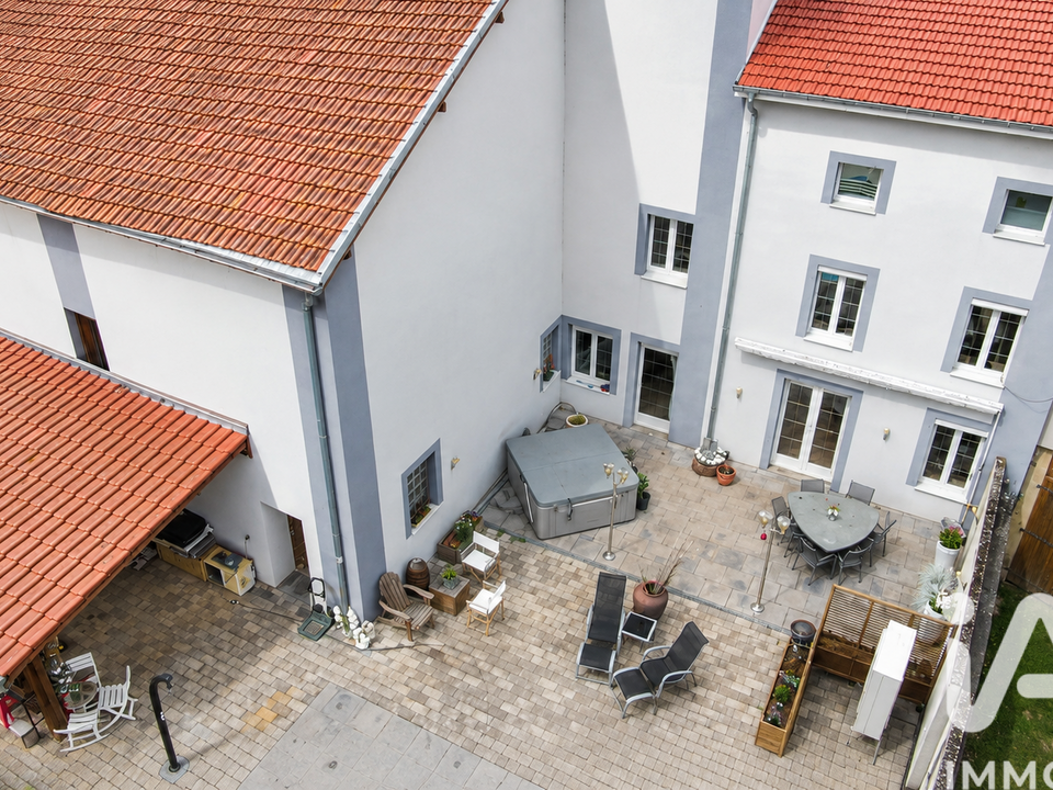 Village house in Hinckange, Moselle - photo 1