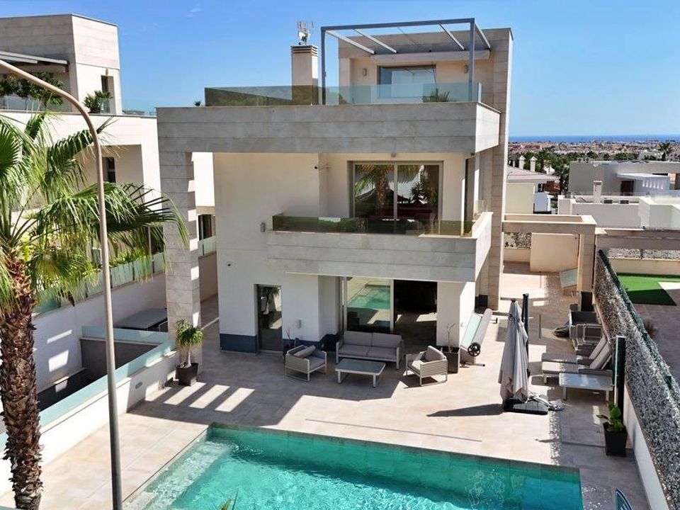 Villa i Orihuela Costa, Alicante - foto 1