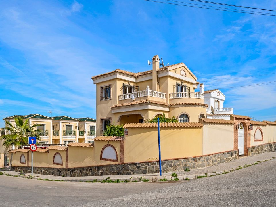 Villa i Orihuela Costa, Alicante - foto 1