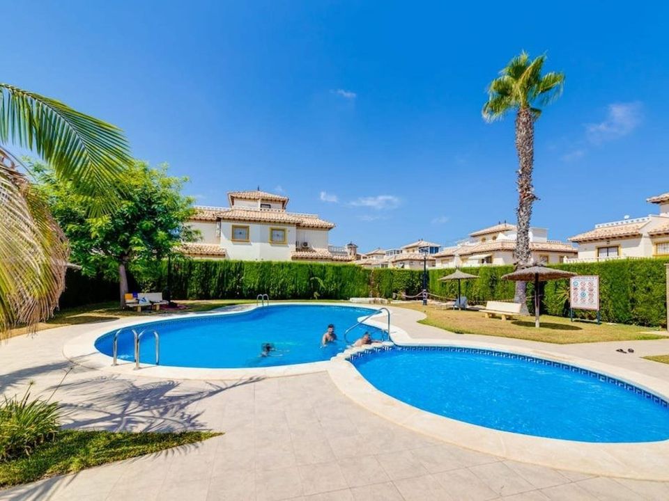 Byhus i Orihuela Costa, Alicante - foto 1
