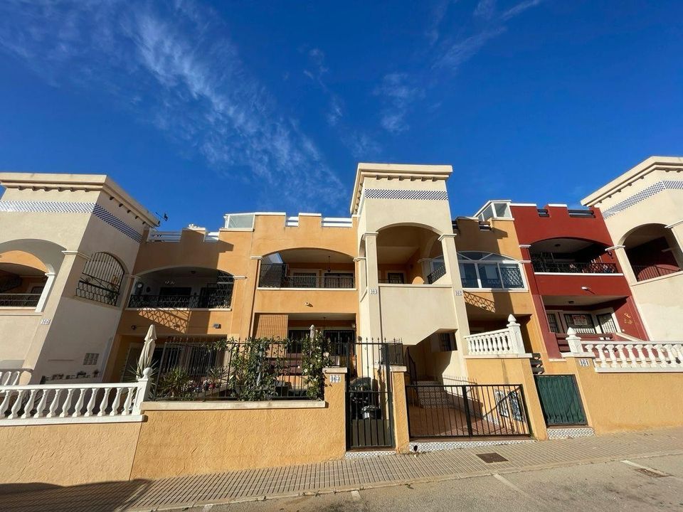 Lejlighed i Orihuela Costa, Alicante - foto 1