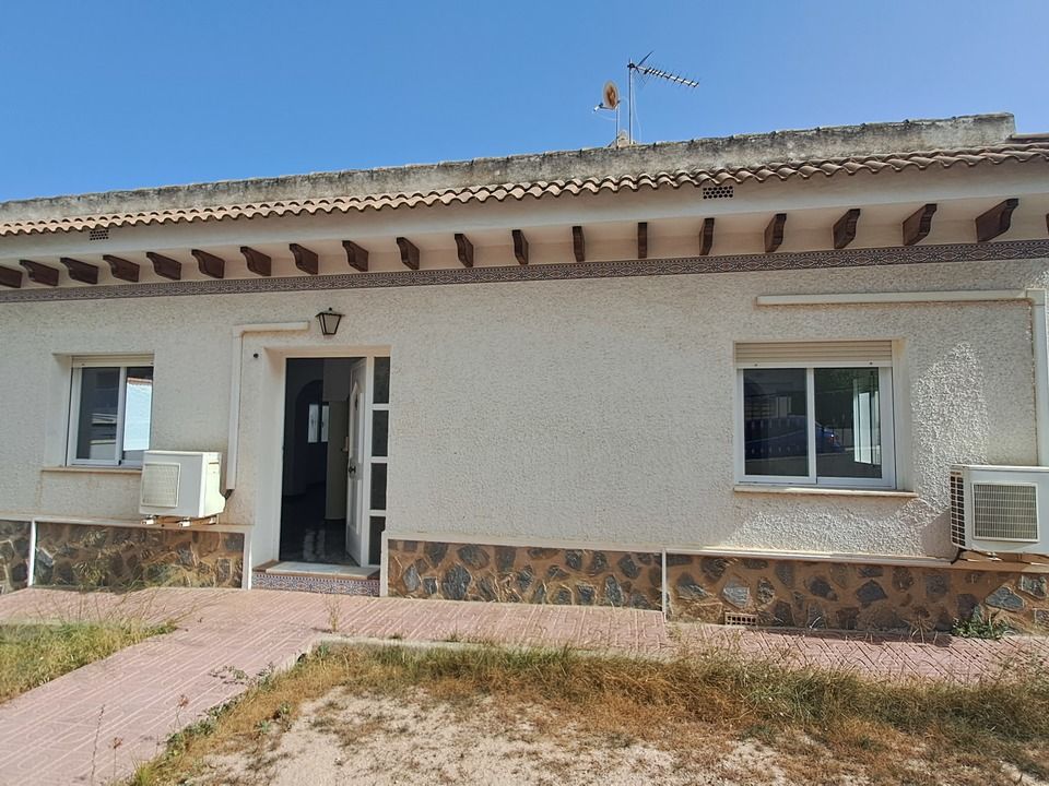 Villa i Villamartin, Alicante - foto 1