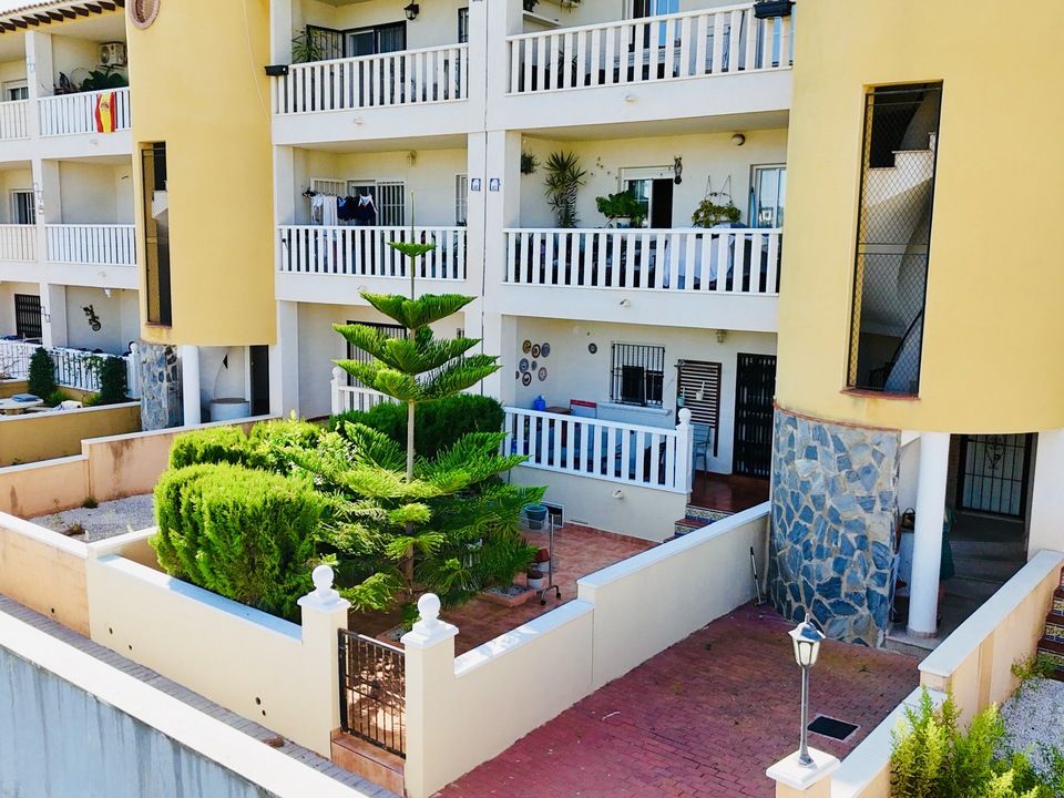 Lejlighed i Cabo Roig, Alicante - foto 1