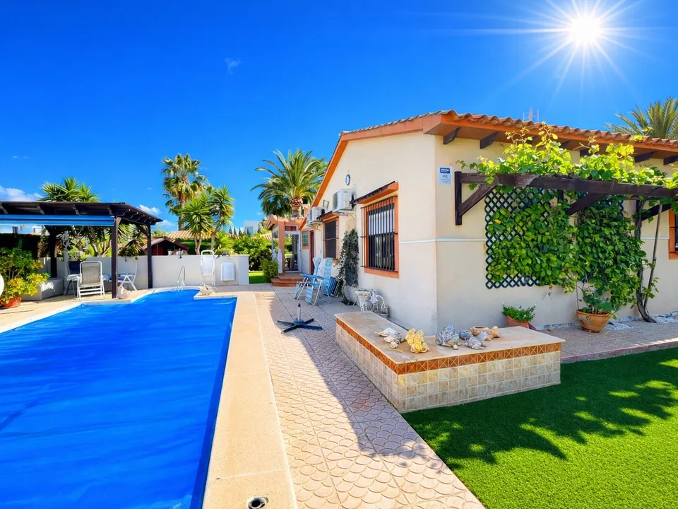 Villa a Cabo Roig, Alicante - foto 2