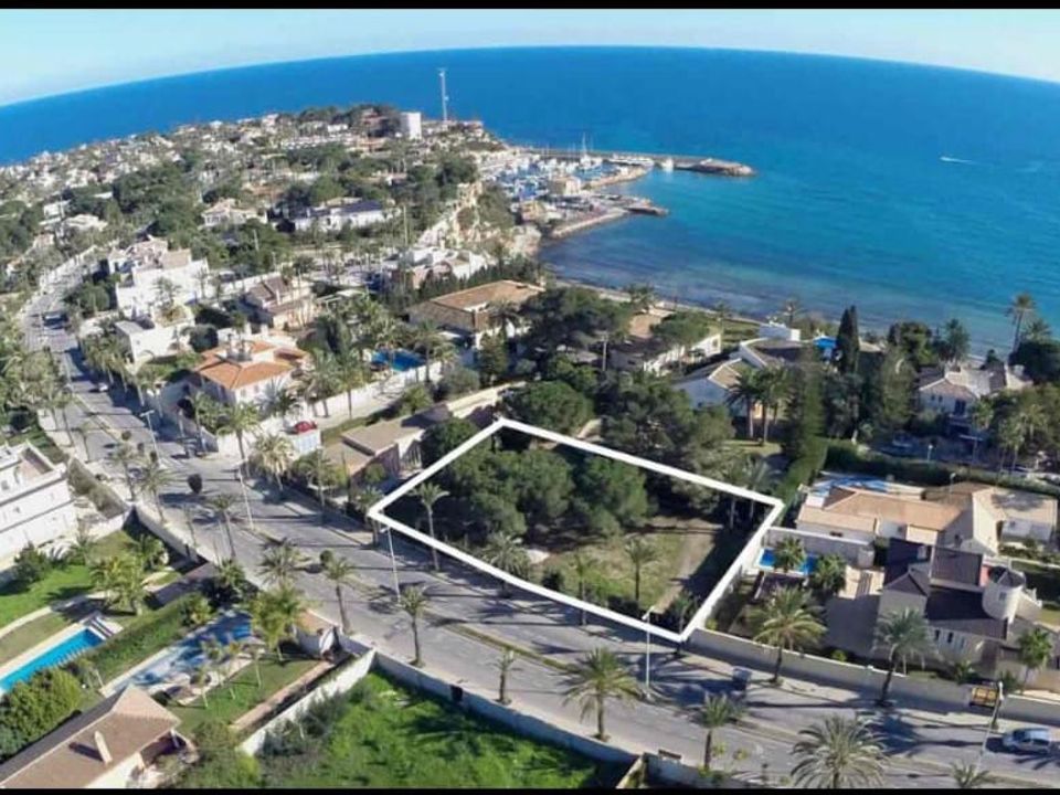 Erhvervsejendom i Cabo Roig, Alicante - foto 1