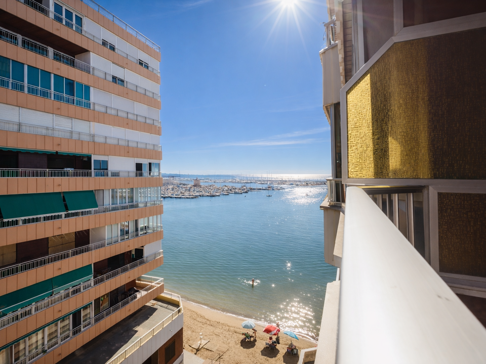 Lejlighed i Torrevieja, Alicante - foto 2