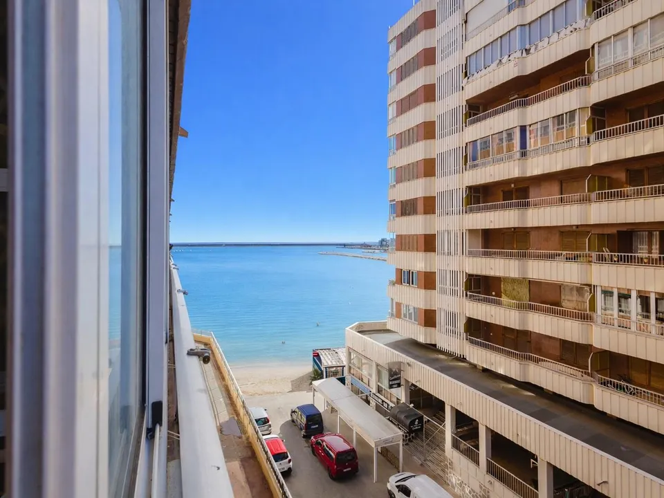 Lejlighed i Torrevieja, Alicante - foto 1