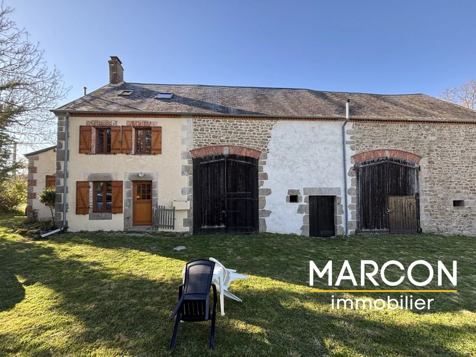 Villa in Chenerailles, Creuse - photo 1