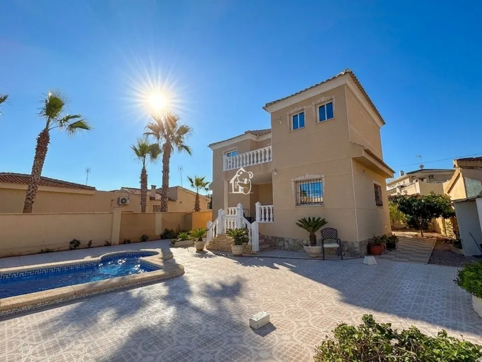 Villa i Ciudad Quesada, Alicante - foto 1