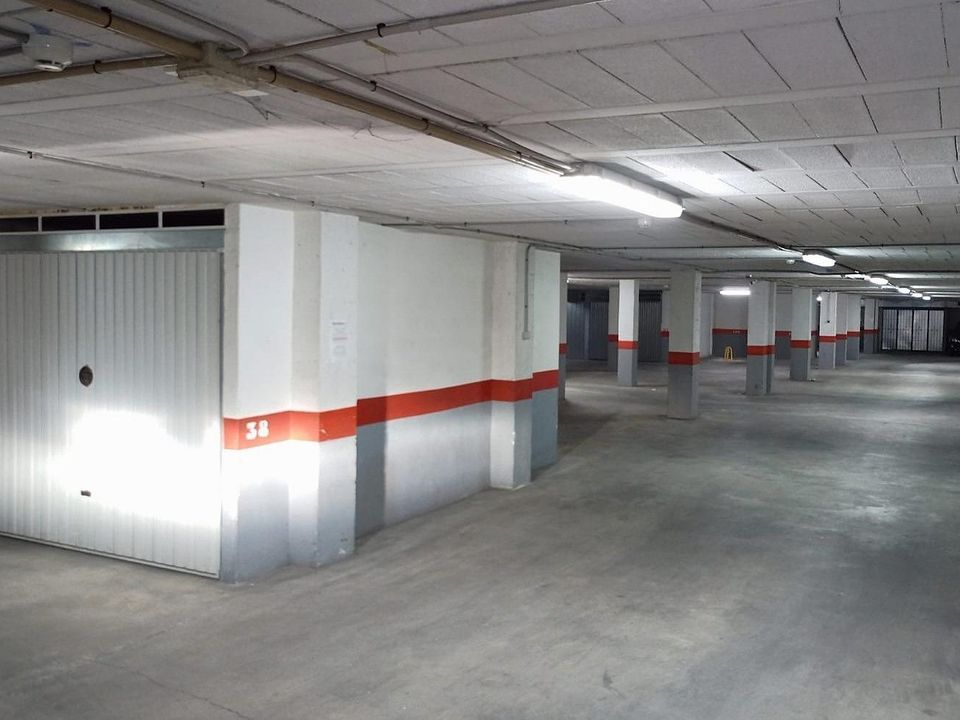Garage i Torrevieja, Alicante - foto 1
