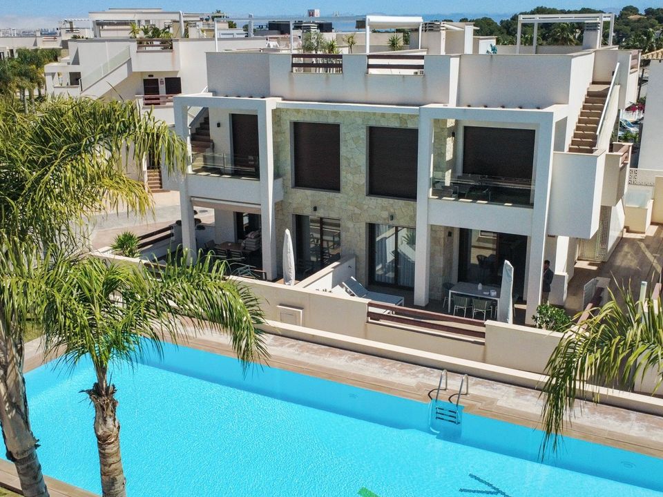 Lejlighed i Torrevieja, Alicante - foto 1