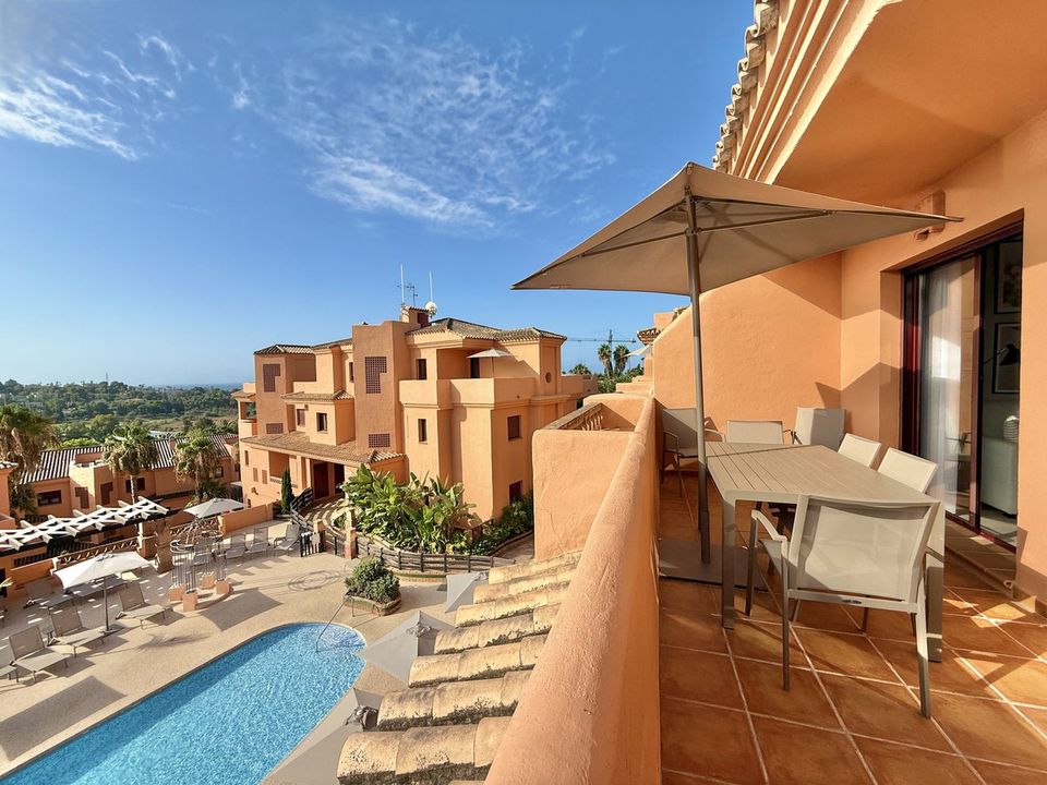 Lejlighed i Benahavis, Malaga - foto 2