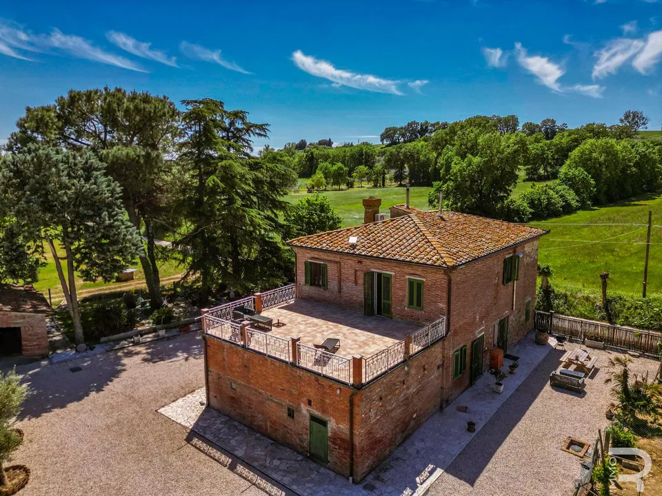 Landejendom i Foiano della Chiana, Arezzo - foto 2
